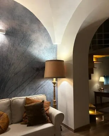 아파트 San Siro Loft